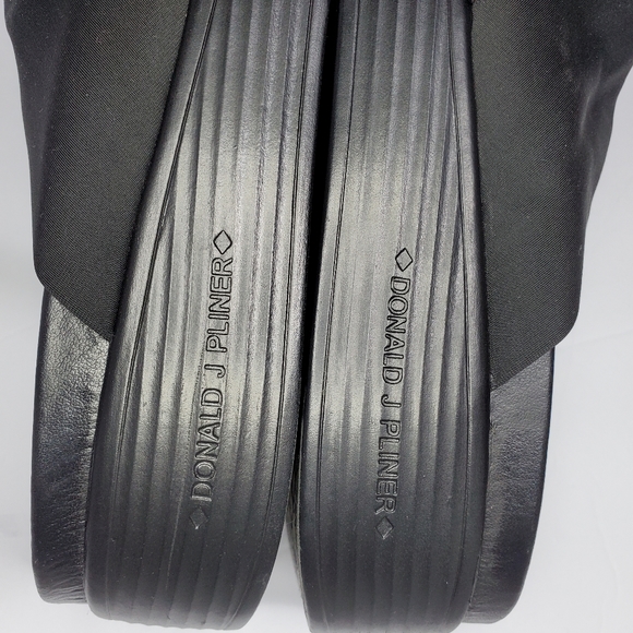 Donald J Pliner Folley Slide on sandals Black Size 6M - Picture 9 of 12